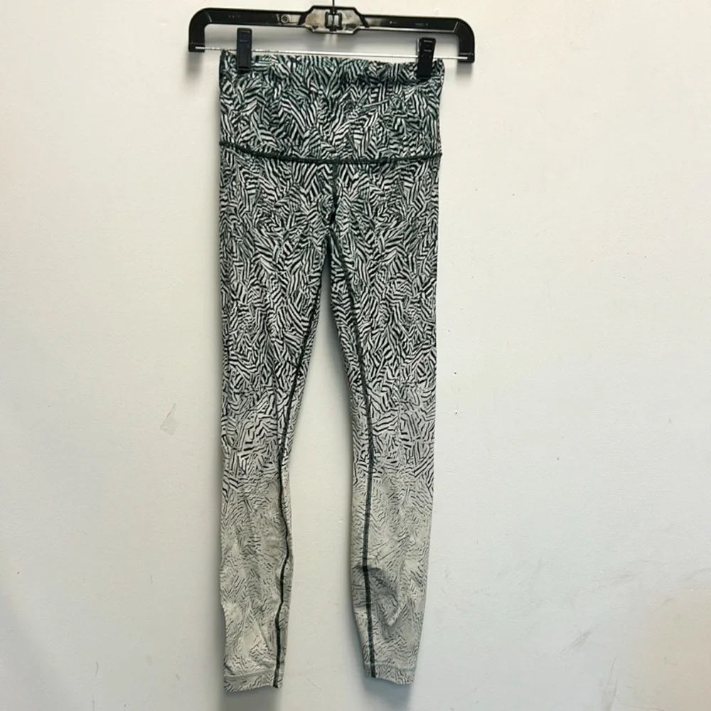 Lululemon ombré printed leggings